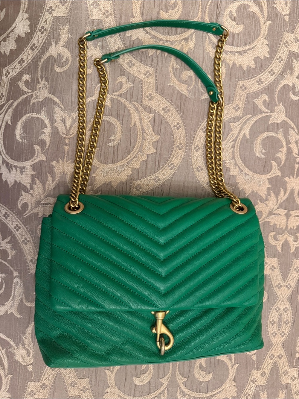 Rebecca Minkoff Green Quilted Shoulder Bag with Gold Chain - Picture 6 of 7